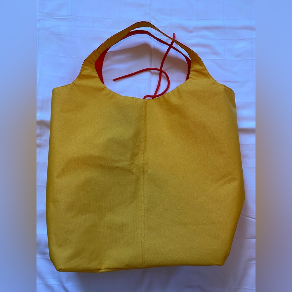 CRATE & BARREL reversible tote bag - Picture 4 of 5